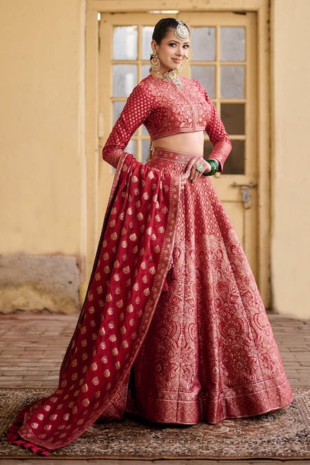 Safaa_Red Vegan Silk Zari High Neck Subhanallah Work Bridal Lehenga Set _Online_at_Aza_Fashions
