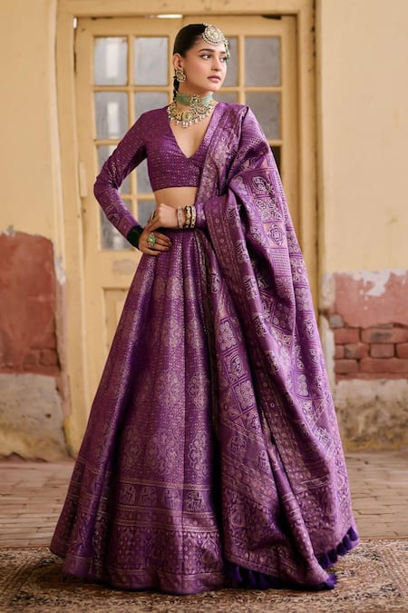 Shop_Safaa_Purple Vegan Silk V-neck Zehnaseeb Bandhani Pattern Lehenga Set _Online_at_Aza_Fashions