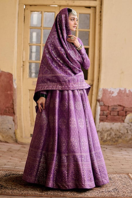Shop_Safaa_Purple Vegan Silk V-neck Zehnaseeb Bandhani Pattern Lehenga Set 