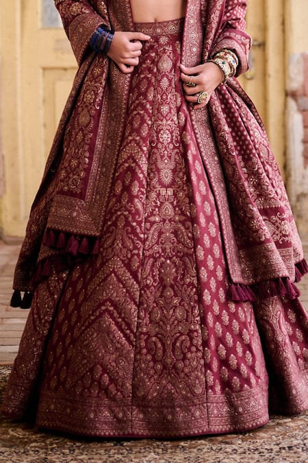 Buy Safaa Maroon Vegan Silk Zari High Neck Saabah Woven Lehenga Blouse Set Online at Aza Fashions Buy_Safaa_Maroon Vegan Silk Zari High Neck Saabah Woven Lehenga Blouse Set _Online_at_Aza_Fashions