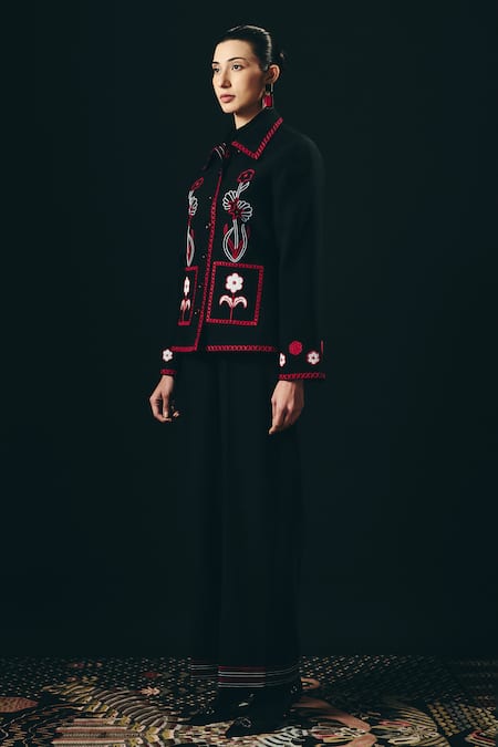 Buy_Shimona_Black Embroidery, Beads Collared Noire Jacket _Online_at_Aza_Fashions