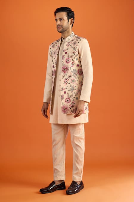Arihant Rai Sinha Cream Handloom Cotton, Silk Embroidery Bundi And Kurta Set at Aza Fashions Arihant Rai Sinha_Cream Handloom Cotton, Silk Embroidery Bundi And Kurta Set _at_Aza_Fashions