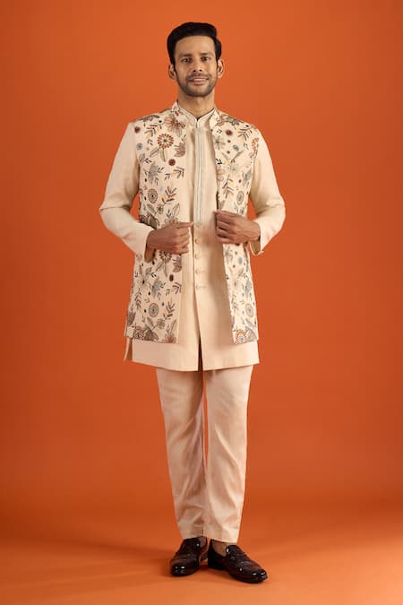 Arihant Rai Sinha Embroidered Bundi & Kurta Set 