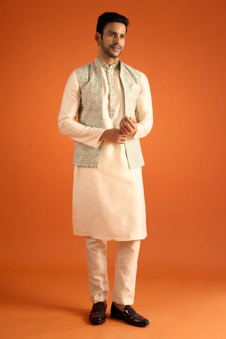 Arihant Rai Sinha Contrast Bundi & Kurta Set 