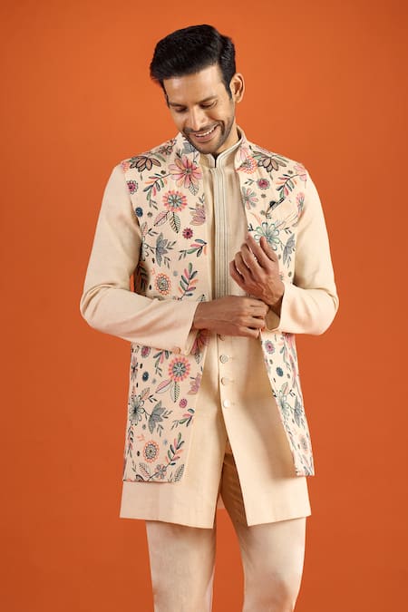 Arihant Rai Sinha Cream Embroidery Kurta Set With Floral Pattern Bundi Online at Aza Fashions Arihant Rai Sinha_Cream Embroidery Kurta Set With Floral Pattern Bundi _Online_at_Aza_Fashions