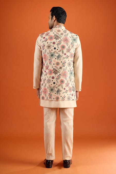 Arihant Rai Sinha Kurta Set With Floral Pattern Bundi 