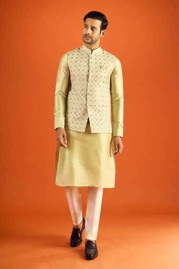 Buy_Arihant Rai Sinha_Green Kurta And Sleeveless Bundi Set 