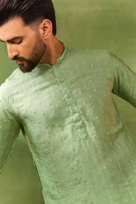 Shop Spring Break Green Silk, Cotton Embroidery Thread Kurta Set Online at Aza Fashions Shop_Spring Break_Green Silk, Cotton Embroidery Thread Kurta Set _Online_at_Aza_Fashions