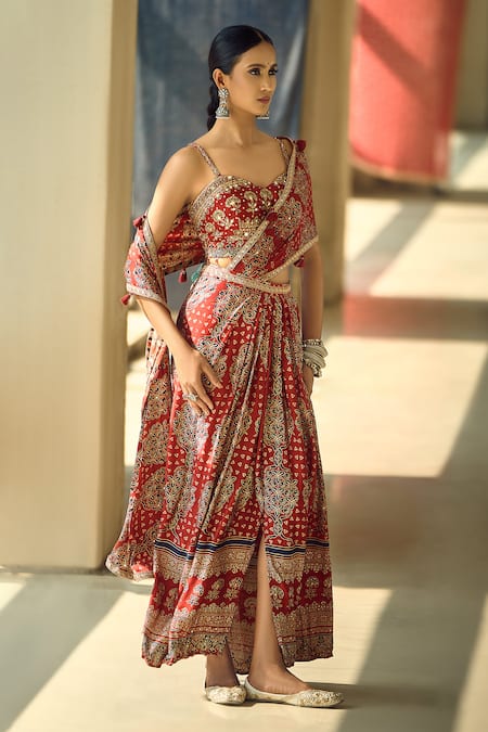 Samyukta Singhania Geometric Print Pre-Draped Saree With Blouse 
