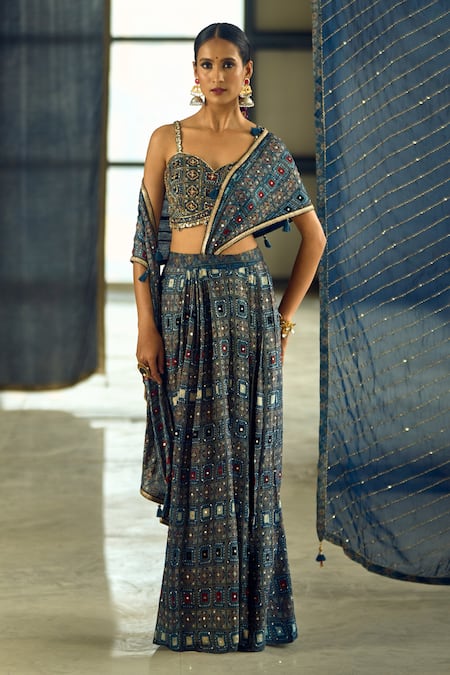 Samyukta Singhania Geometric Print Pre-Draped Saree With Blouse 