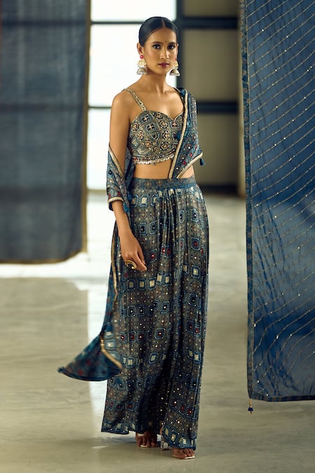 Samyukta Singhania Blue Satin, Viscose, Modal Geometric Print Pre-draped Saree With Blouse at Aza Fashions Samyukta Singhania_Blue Satin, Viscose, Modal Geometric Print Pre-draped Saree With Blouse _at_Aza_Fashions