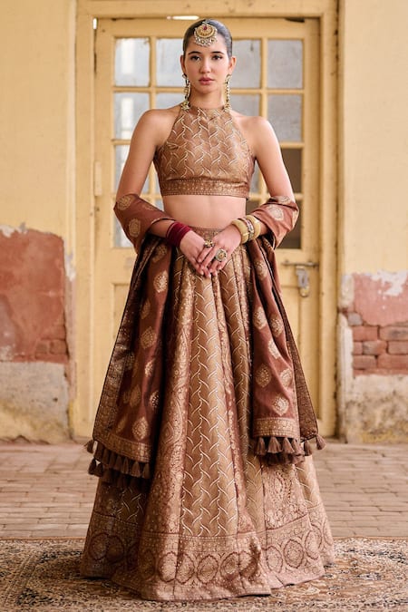Safaa Shabnami Woven Lehenga Set 