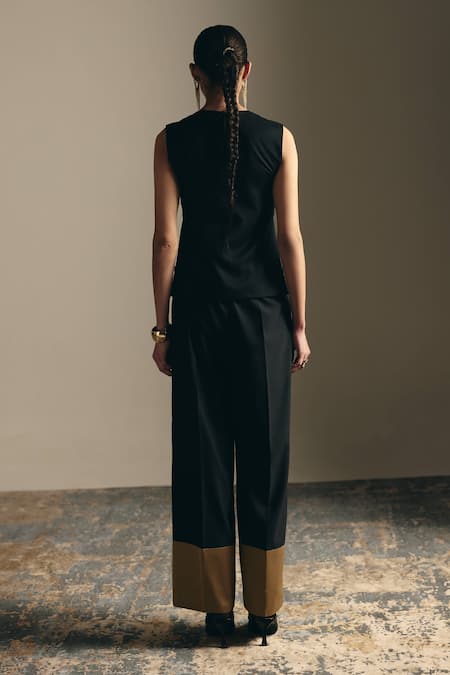 Shimona Noire Rose Sleeveless Top & Pant Set 