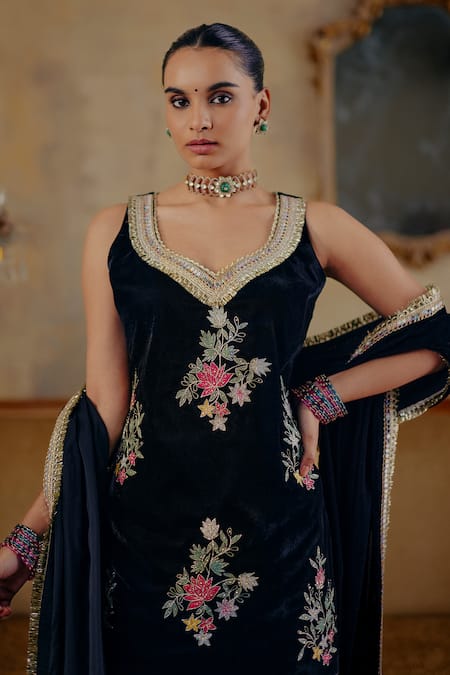 Ajiesh Oberoi Black Velvet Embroidery, Mirrors V-neck Siddat Kurta Farshi Salwar Set Online at Aza Fashions Ajiesh Oberoi_Black Velvet Embroidery, Mirrors V-neck Siddat Kurta Farshi Salwar Set _Online_at_Aza_Fashions