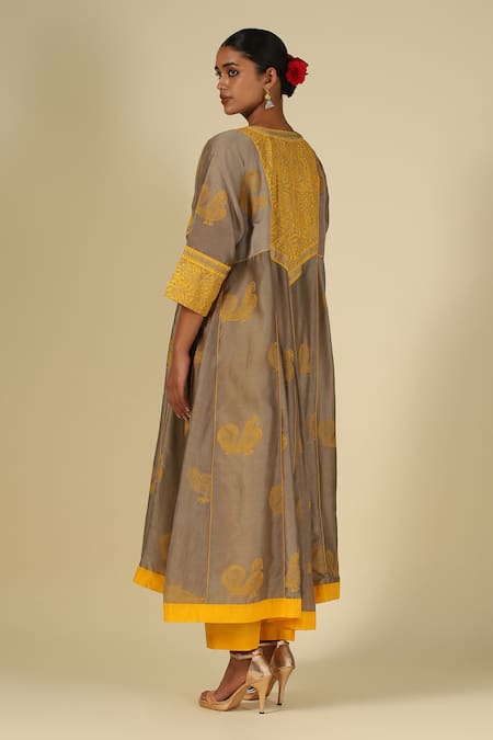 LATHA PUTTANNA Block Print Embroidered Kurta Set 