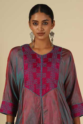 Shop_LATHA PUTTANNA_Blue , Cotton, Organza, Chanderi Embroidery V-neck, Thread Kurta Set 