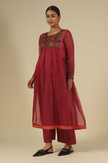 Buy_LATHA PUTTANNA_Red Silk, Organza Embroidery Round Neck, Yes Block Print Kurta And Trouser Set 