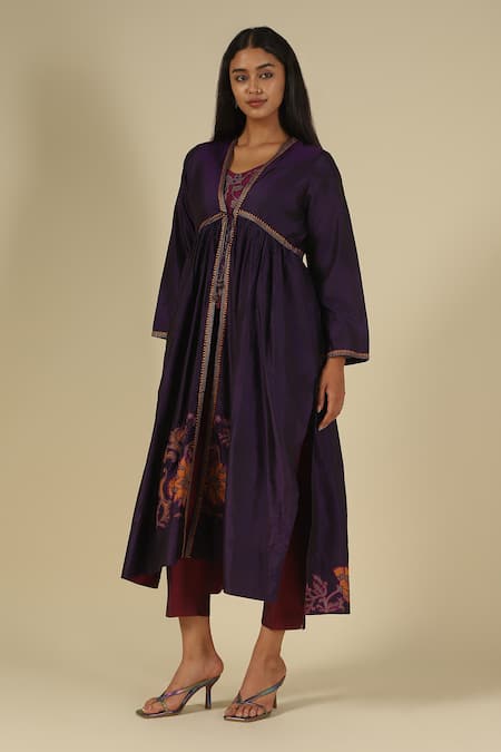 Shop LATHA PUTTANNA Gold Silk, Cotton Embroidery Open , Scoop Thread Jacket Pant Set Shop_LATHA PUTTANNA_Gold Silk, Cotton Embroidery Open , Scoop Thread Jacket Pant Set