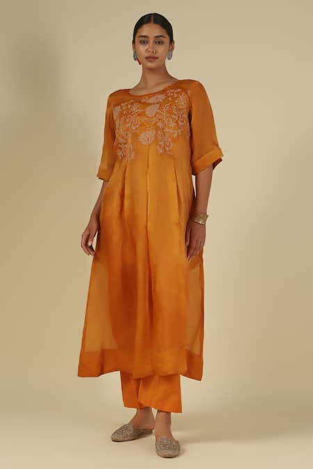Buy LATHA PUTTANNA Yellow Organza, Satin Embroidery Round Neck Yoke Kurta Online at Aza Fashions Buy_LATHA PUTTANNA_Yellow Organza, Satin Embroidery Round Neck Yoke Kurta _Online_at_Aza_Fashions