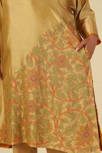 Buy Latha Puttanna Gold Silk, Cotton Embroidery Split V-neck, Yes Karnataka Kurta And Trouser Set Online at Aza Fashions Buy_Latha Puttanna_Gold Silk, Cotton Embroidery Split V-neck, Yes Karnataka Kurta And Trouser Set _Online_at_Aza_Fashions