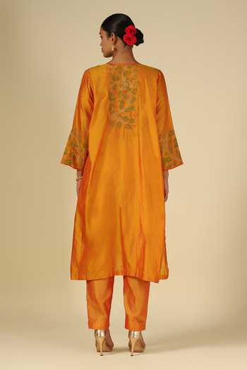 Shop LATHA PUTTANNA Orange Silk Embroidery Round Neck, Yes Yoke Kurta Set at Aza Fashions Shop_LATHA PUTTANNA_Orange Silk Embroidery Round Neck, Yes Yoke Kurta Set _at_Aza_Fashions