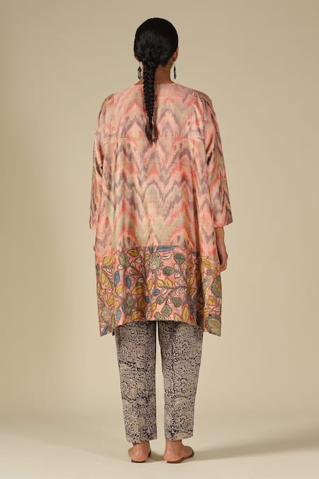 LATHA PUTTANNA Kalamkari Raw Silk Ikat Kurta 