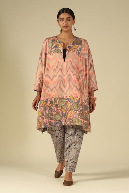 LATHA PUTTANNA Kalamkari Raw Silk Ikat Kurta 