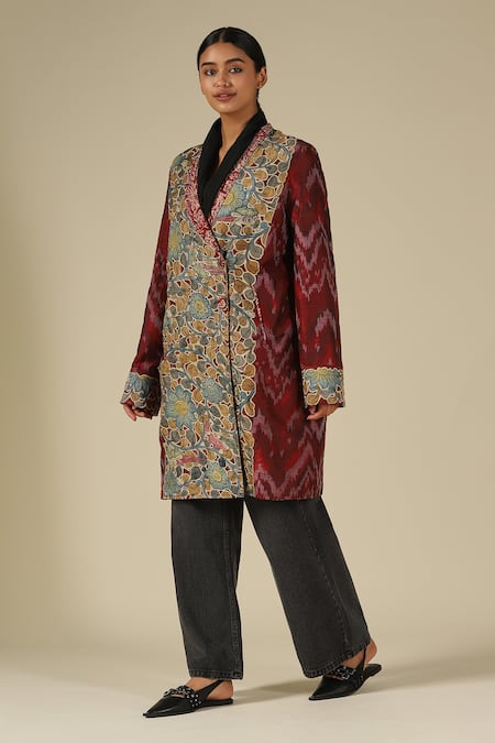 Buy_LATHA PUTTANNA_Wine Silk Applique Shawl Neck Hand Painted Jacket 