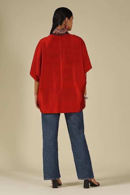 LATHA PUTTANNA_Red Silk Embroidery Mandarin Collar Thread Top _at_Aza_Fashions