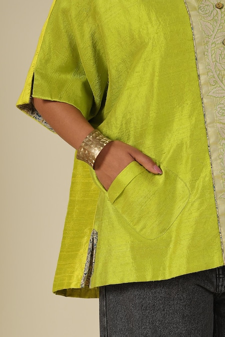 Buy_LATHA PUTTANNA_Green Silk Embroidery Mandarin Collar Thread Top _Online_at_Aza_Fashions