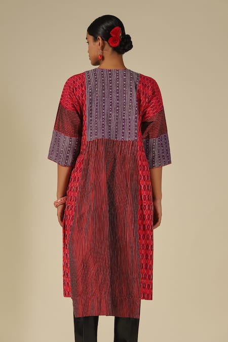 Shop_LATHA PUTTANNA_Red Silk Embroidery Round Neck, Yes Ikat Pattern Kurta _Online_at_Aza_Fashions