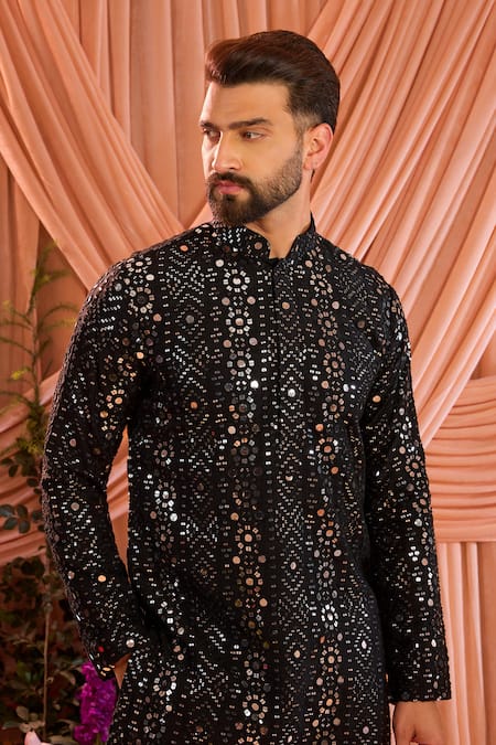 Buy_Kasbah_Black Silk Sequins, Mirrors Work Kurta _Online_at_Aza_Fashions