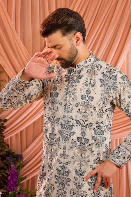 Buy_Kasbah_Gold Tissue Embroidery, Sequins, Zari Floral Chikankari Kurta _Online_at_Aza_Fashions