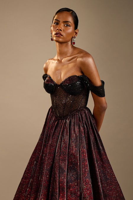 Buy_Cedar & Pine_Black Organza, Tulle Sequins Sweetheart Neck, Lizbeth Printed Off Gown _Online_at_Aza_Fashions