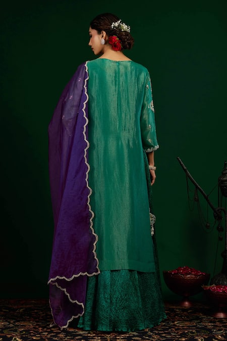 Omana By Ranjana Bothra Chand Embroidered Kurta & Maxi Dress Set 