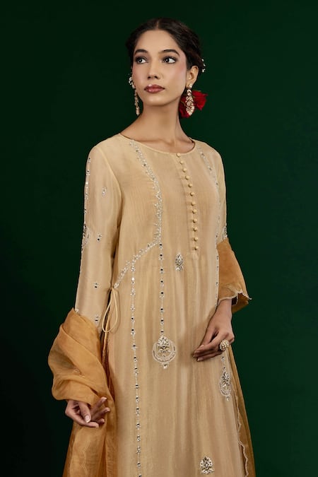 Omana By Ranjana Bothra_Beige Tissue, Silk, Shantoon, Organza Zari, Chand Embroidered Kurta And Dress Set _Online_at_Aza_Fashions