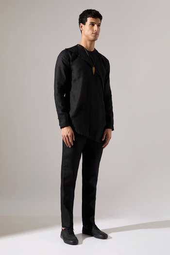 Son Of A Noble Snob_Black Linen Austin Kurta Set _at_Aza_Fashions