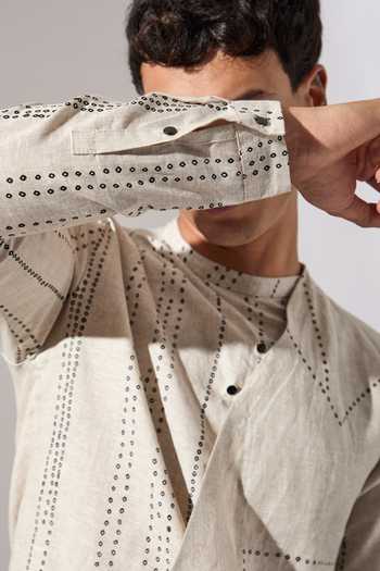 Son Of A Noble Snob_Ivory Linen Caivs Riplee Printed Kurta And Pant Set _Online_at_Aza_Fashions