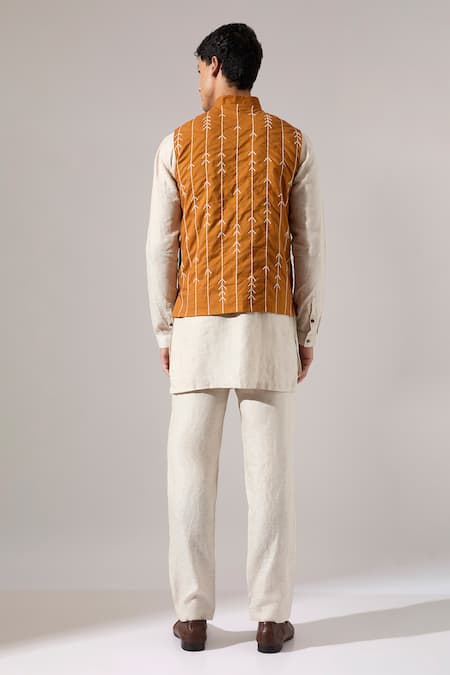 Son Of A Noble Snob Elian Hand Embroidered Bundi 