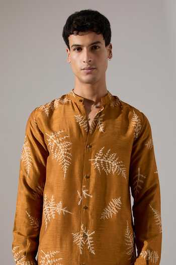 Son Of A Noble Snob Mustard Silk Sebastian Fern Kurta Set Online at Aza Fashions Son Of A Noble Snob_Mustard Silk Sebastian Fern Kurta Set _Online_at_Aza_Fashions