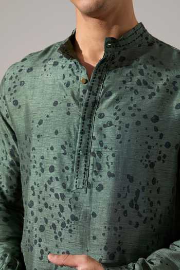 Son Of A Noble Snob Green Silk Embroidery Stephen Dapple Printed Kurta Set at Aza Fashions Son Of A Noble Snob_Green Silk Embroidery Stephen Dapple Printed Kurta Set _at_Aza_Fashions