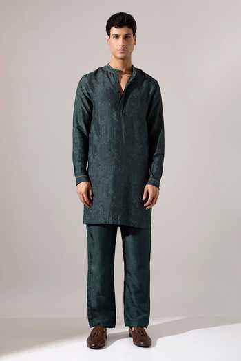 Buy Son Of A Noble Snob Green Silk Embroidery Arham Plus Minus Kurta Set Online at Aza Fashions Buy_Son Of A Noble Snob_Green Silk Embroidery Arham Plus Minus Kurta Set _Online_at_Aza_Fashions