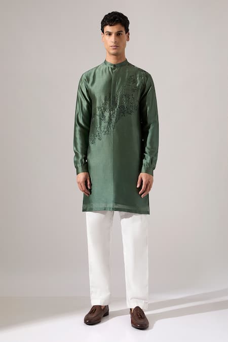 Son Of A Noble Snob Tyrion Hand Embroidered Kurta Set 