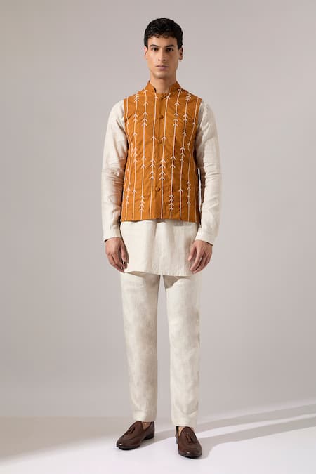 Son Of A Noble Snob Hill Embroidered Bundi Set 