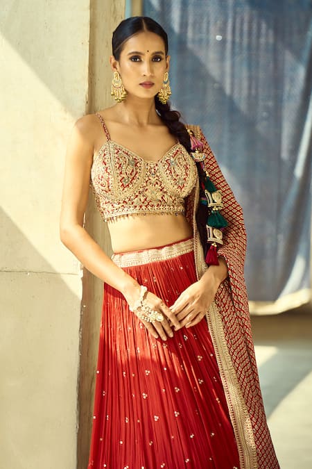 Buy_Samyukta Singhania_Gold Satin, Viscose, Modal, Chinon Embroidery, Zari, Gota Thread Lehenga Set 