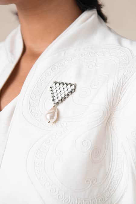 Buy_Ampm_Ivory Chanderi Pearls, Brooches, Buckles V-neck Aluna Jacket And Maxi Dress Set _Online_at_Aza_Fashions