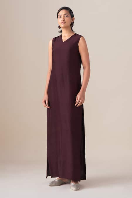 Buy Ampm Burgundy Silk Brooches, Buckles Shawl Neck Rahma Jacket And Dress Set Online at Aza Fashions Buy_Ampm_Burgundy Silk Brooches, Buckles Shawl Neck Rahma Jacket And Dress Set _Online_at_Aza_Fashions