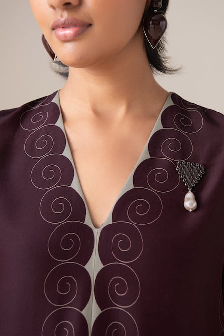 Buy_Ampm_Burgundy Silk, Cotton, Chanderi V-neck Meher A-line Kurta Palazzo Set _Online_at_Aza_Fashions