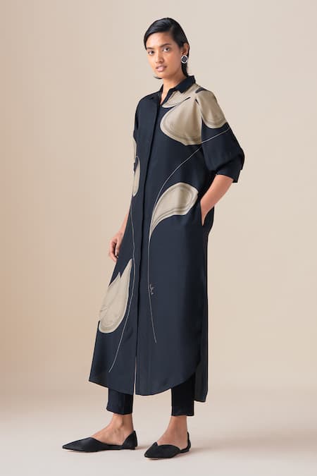 Ampm Filigree Pattern Kurta Set 