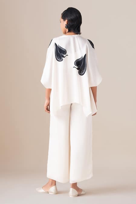 Ampm Veya Filigree Pattern Cape & Palazzo Set 